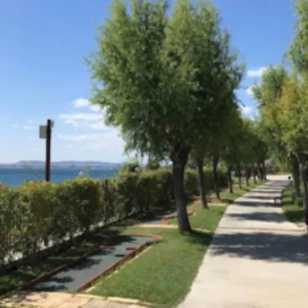 2-Комнатные Апартаменты У Моря 10 Бассейнов Crown Fort Noks Apartman