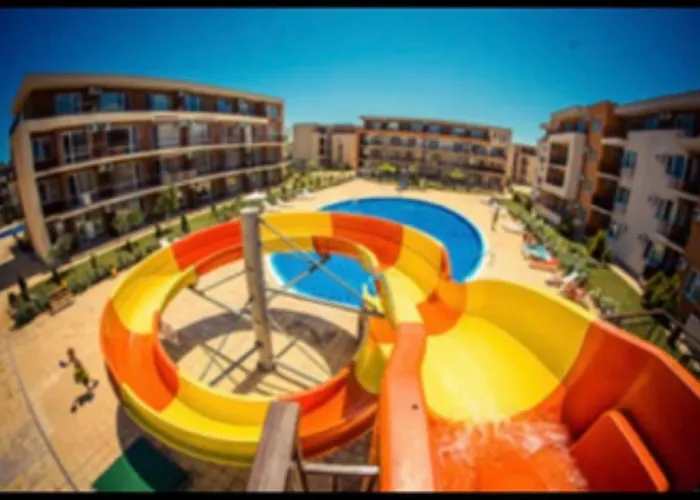 Appartement 2-комнатные у моря 10 бассейнов Crown Noks Sveti Vlas