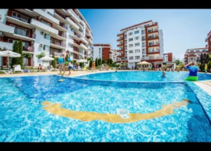 Apartment 2-комнатные у моря 10 бассейнов Crown Noks Sveti Vlas