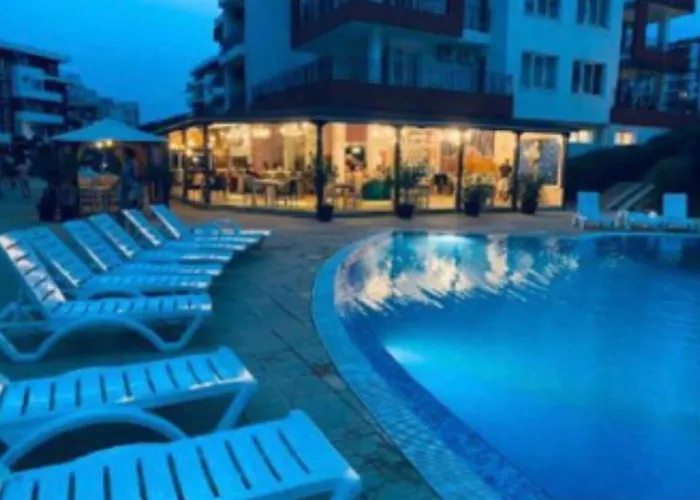 Appartement 2-комнатные у моря 10 бассейнов Crown Noks