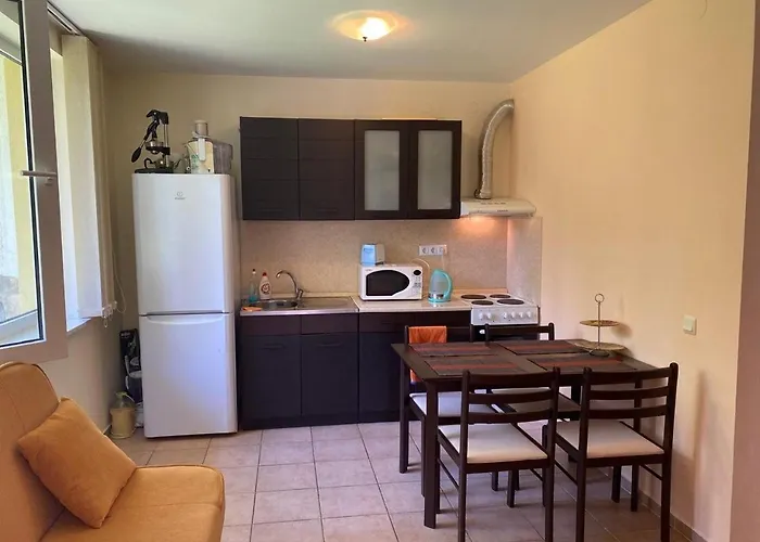 Appartement 2-комнатные у моря 10 бассейнов Crown Noks Sveti Vlas