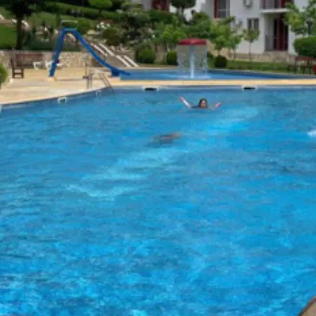 Apartment 2-Комнатные Апартаменты У Моря 10 Бассейнов Crown Fort Noks Sveti Vlas