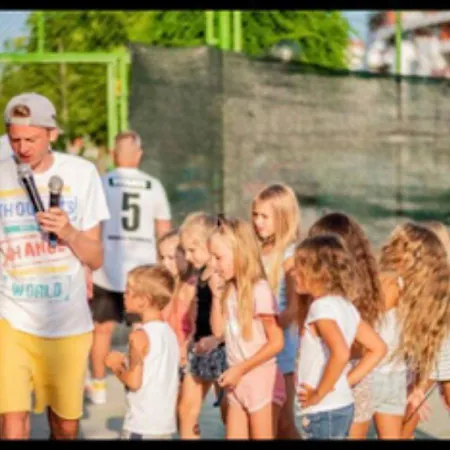 2-Комнатные Апартаменты У Моря 10 Бассейнов Crown Fort Noks Apartment Sveti Vlas