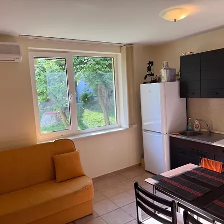 2-Комнатные Апартаменты У Моря 10 Бассейнов Crown Fort Noks Apartment *