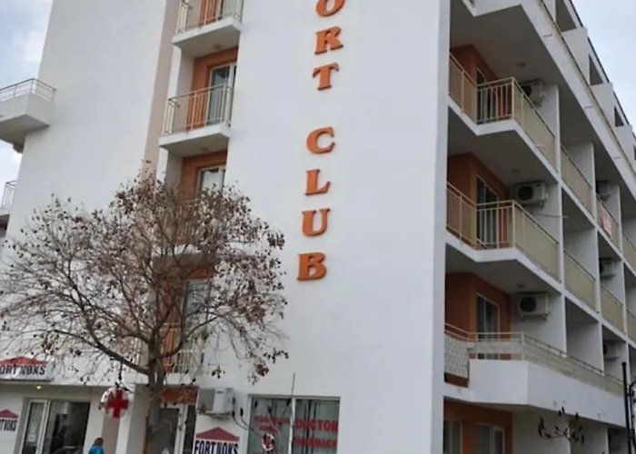 2-Комнатные Апартаменты У Моря 10 Бассейнов Crown Fort Noks