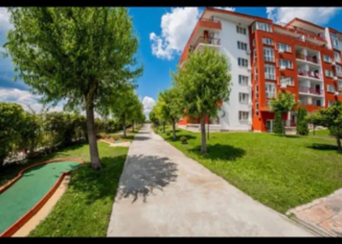 2-Комнатные Апартаменты У Моря 10 Бассейнов Crown Fort Noks