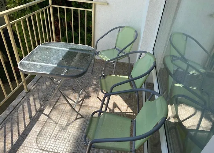 2-Комнатные Апартаменты У Моря 10 Бассейнов Crown Fort Noks